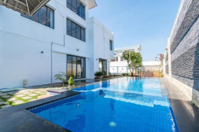 Palm Villa 12